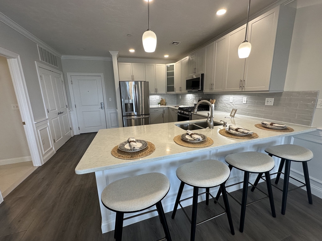 2 bed, 2 bath apartment for rent at 320 Middlesex Ave Unit A301, Wellington — photo 3 of 13