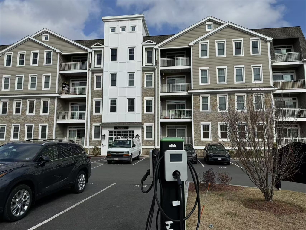 1 bed, 1 bath apartment for rent at 320 Middlesex Ave Unit A305, Medford — photo 2 of 30