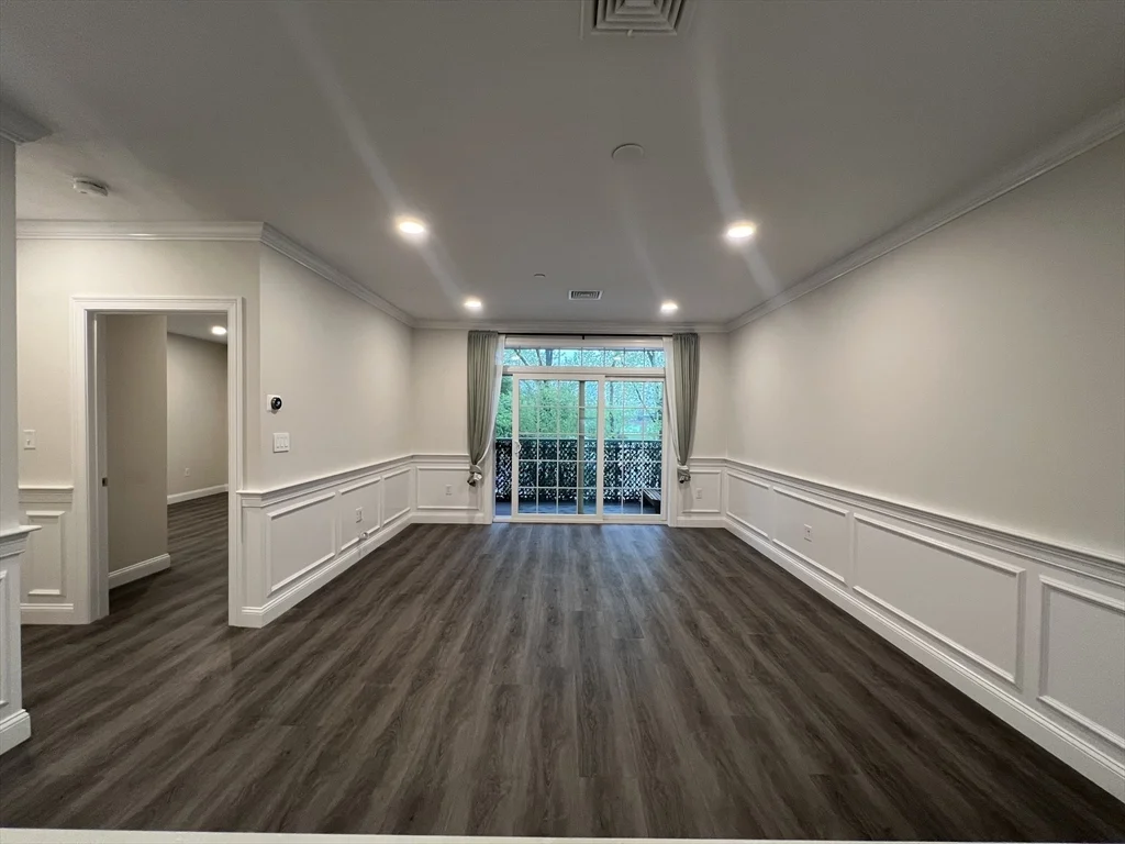 1 bed, 1 bath apartment for rent at 320 Middlesex Ave Unit C204, Medford — photo 4 of 19