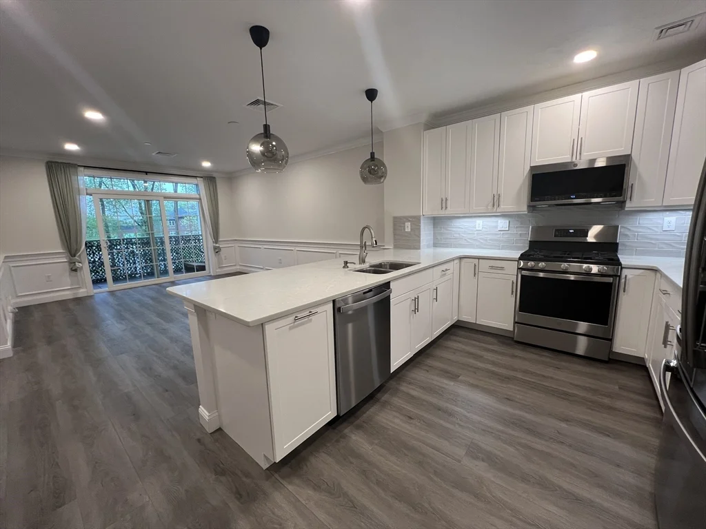 1 bed, 1 bath apartment for rent at 320 Middlesex Ave Unit C204, Medford