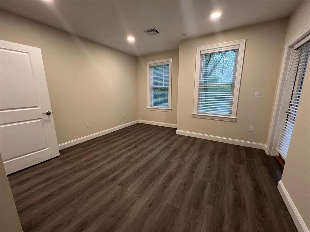 1 bed, 1 bath apartment for rent at 320 Middlesex Ave Unit C204, Medford — photo 5 of 19