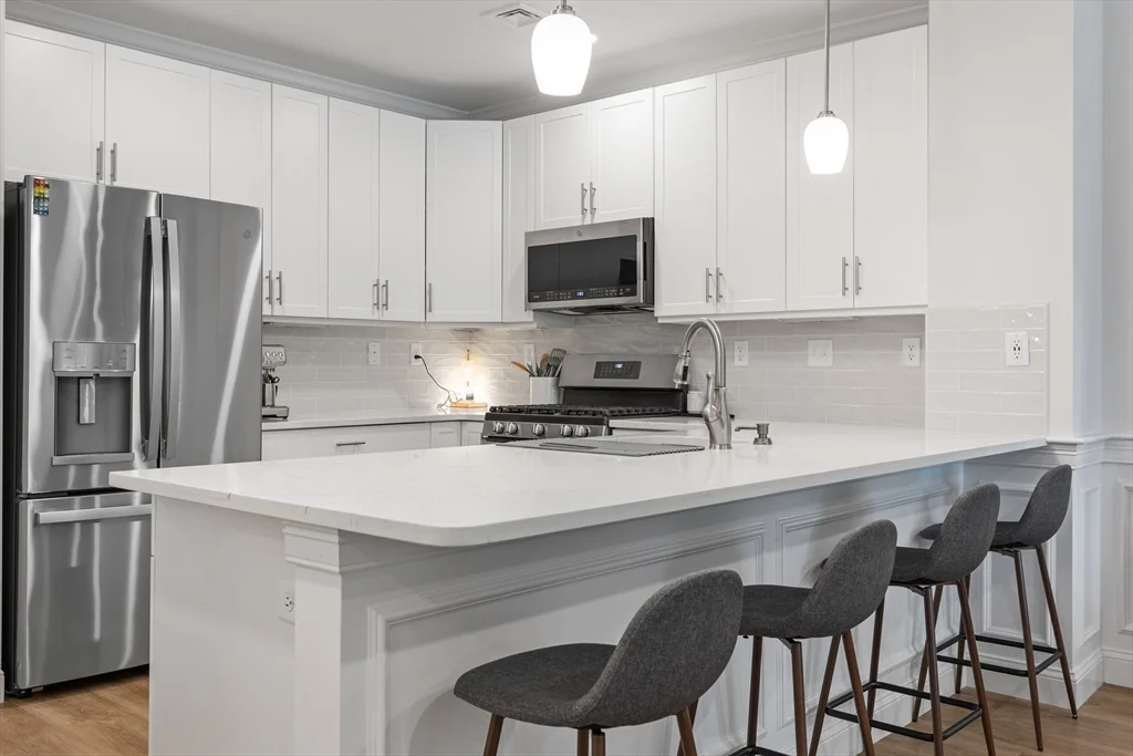1 bed, 1 bath apartment for rent at 320 Middlesex Ave Unit C206, Medford — photo 3 of 15
