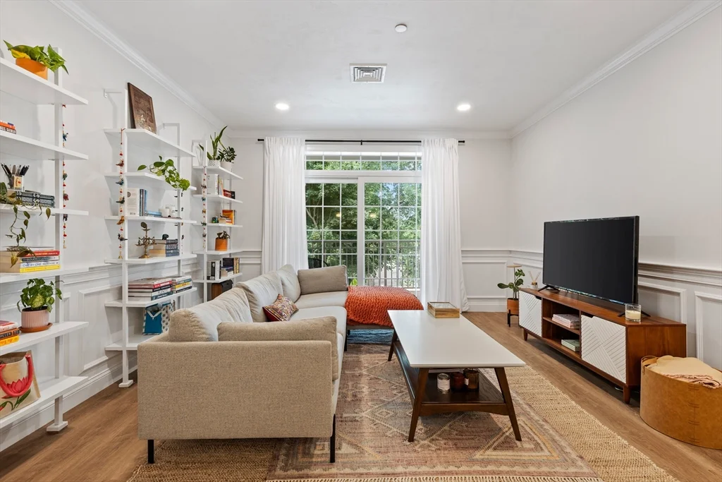 1 bed, 1 bath apartment for rent at 320 Middlesex Ave Unit C206, Medford — photo 5 of 15