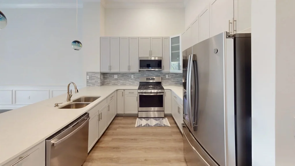 1 bed, 1 bath apartment for rent at 320 Middlesex Ave Unit C404, Wellington — photo 2 of 13