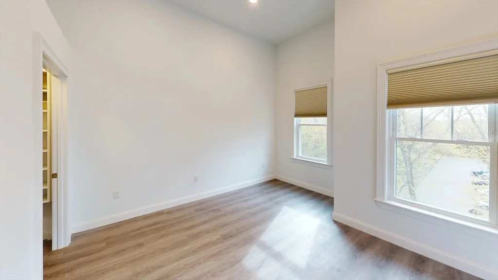 1 bed, 1 bath apartment for rent at 320 Middlesex Ave Unit C404, Wellington — photo 6 of 13
