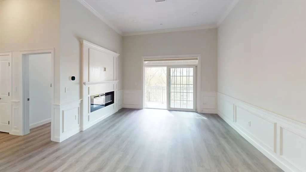 1 bed, 1 bath apartment for rent at 320 Middlesex Ave Unit C404, Wellington — photo 4 of 13