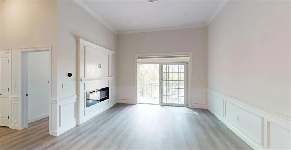1 bed, 1 bath apartment for rent at 320 Middlesex Ave Unit C404, Wellington — photo 10 of 13
