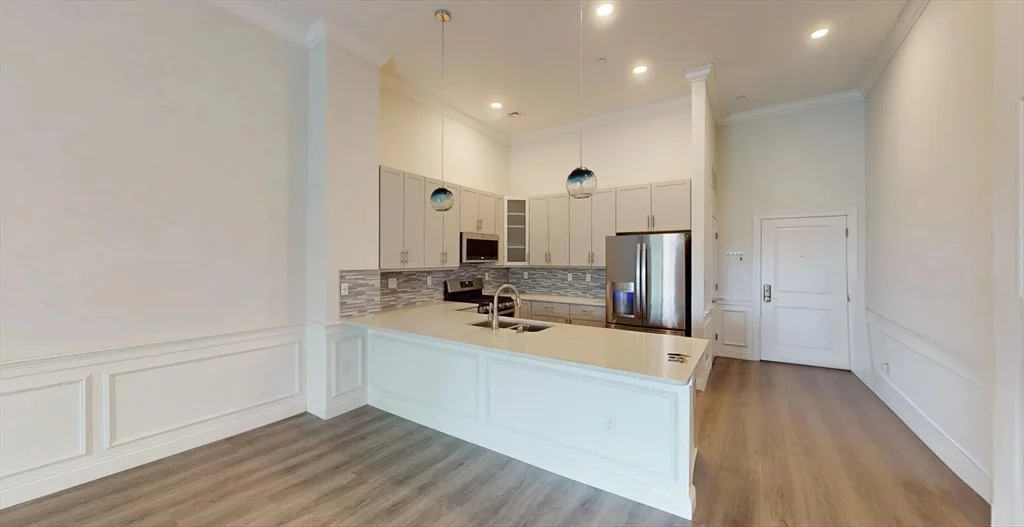 1 bed, 1 bath apartment for rent at 320 Middlesex Ave Unit C404, Wellington