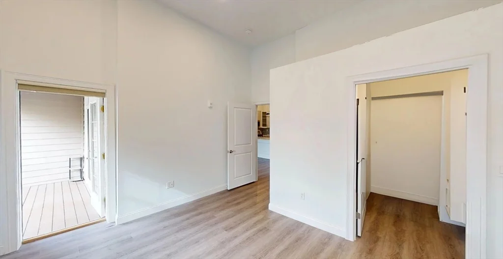 1 bed, 1 bath apartment for rent at 320 Middlesex Ave Unit C404, Wellington — photo 5 of 13