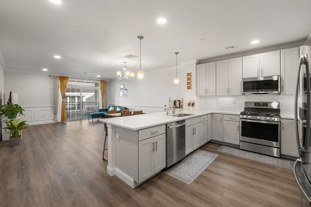 1 bed, 1 bath apartment for rent at 320 Middlesex Ave Unit D105, Wellington