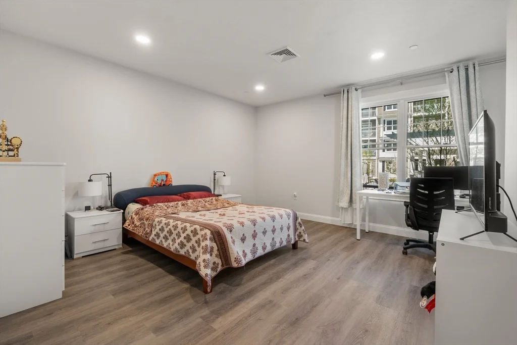 1 bed, 1 bath apartment for rent at 320 Middlesex Ave Unit D105, Wellington — photo 8 of 42