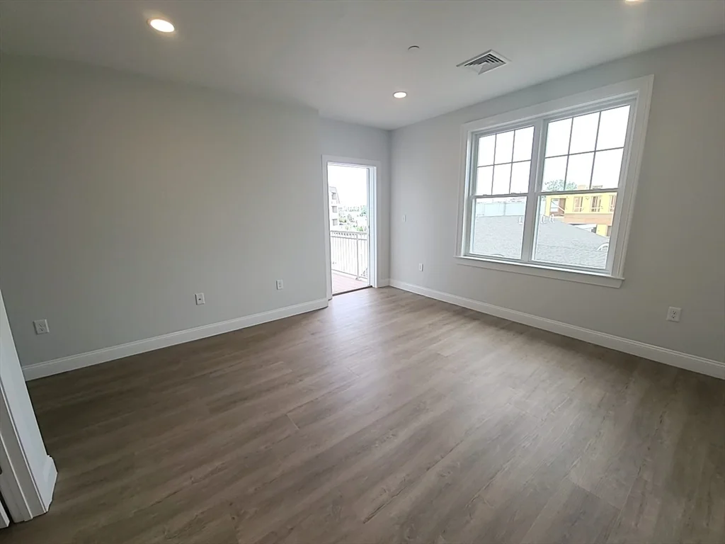 1 bed, 1 bath apartment for rent at 320 Middlesex Unit B303, Wellington — photo 34 of 36