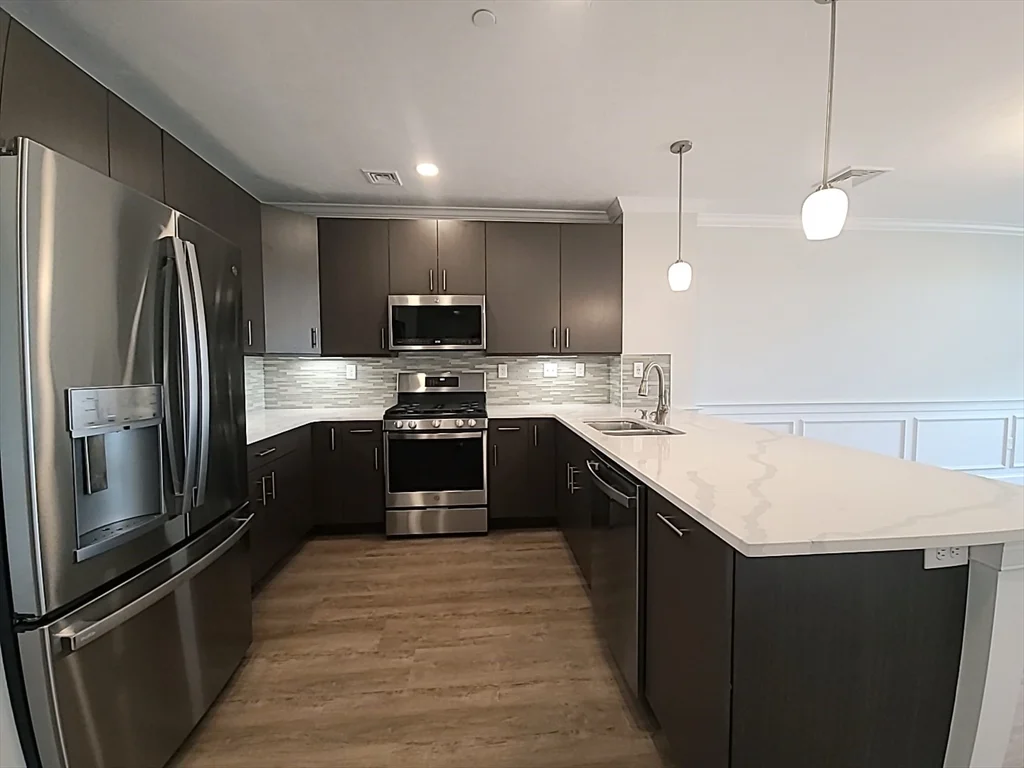 1 bed, 1 bath apartment for rent at 320 Middlesex Unit B303, Wellington — photo 20 of 36