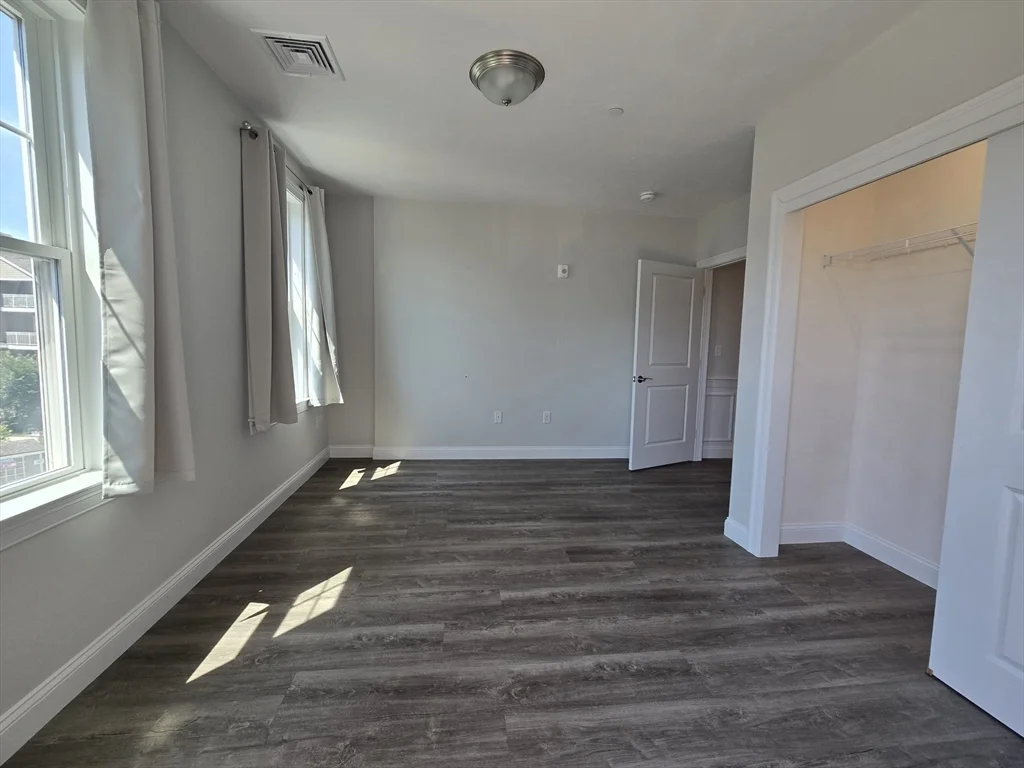 2 bed, 2 bath apartment for rent at 320 Middlesex Unit B305, Wellington — photo 14 of 40