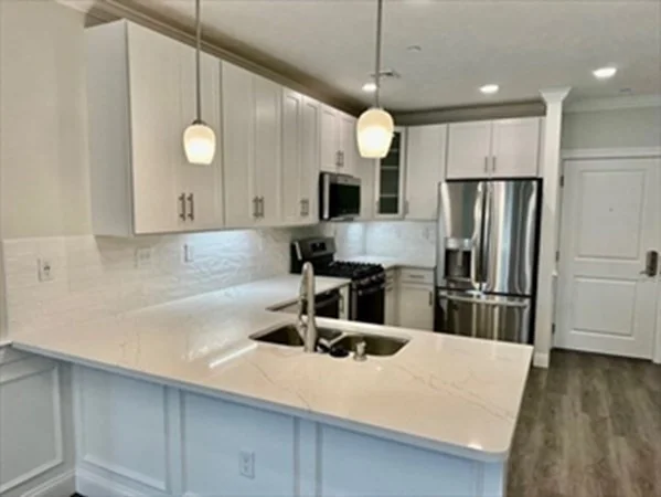 2 bed, 2 bath apartment for rent at 320 Middlesex Unit D102, Medford — photo 2 of 12