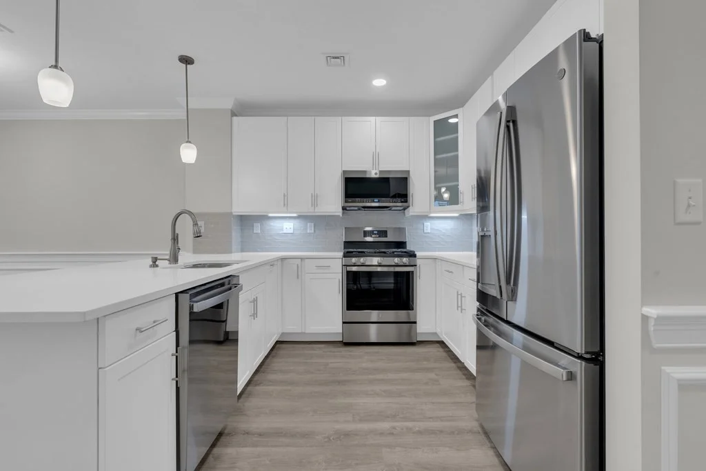 1 bed, 1 bath apartment for rent at 320 Middlesex Unit E304, Wellington — photo 2 of 26