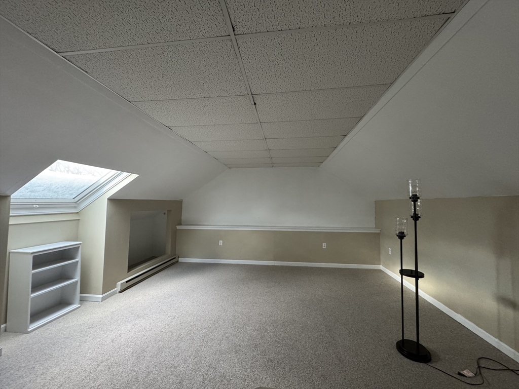 3 bed, 1 bath apartment for rent at 320 Newbury St Unit 402, Danvers — photo 21 of 24