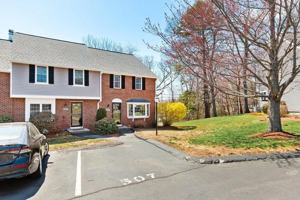 3 bed, 1 bath apartment for rent at 320 Newbury St Unit 507, Danvers — photo 25 of 30