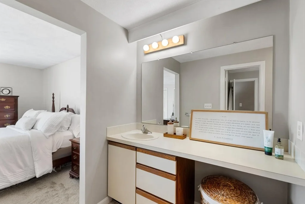 3 bed, 1 bath apartment for rent at 320 Newbury St Unit 507, Danvers — photo 15 of 30