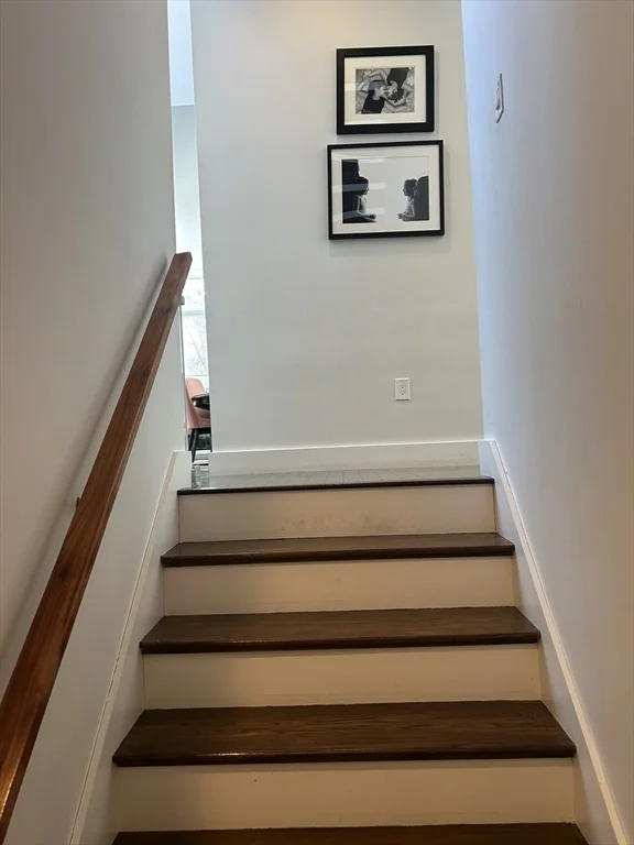 4 bed, 4+ bath apartment for rent at 320 Norwood St, Sharon — photo 11 of 19
