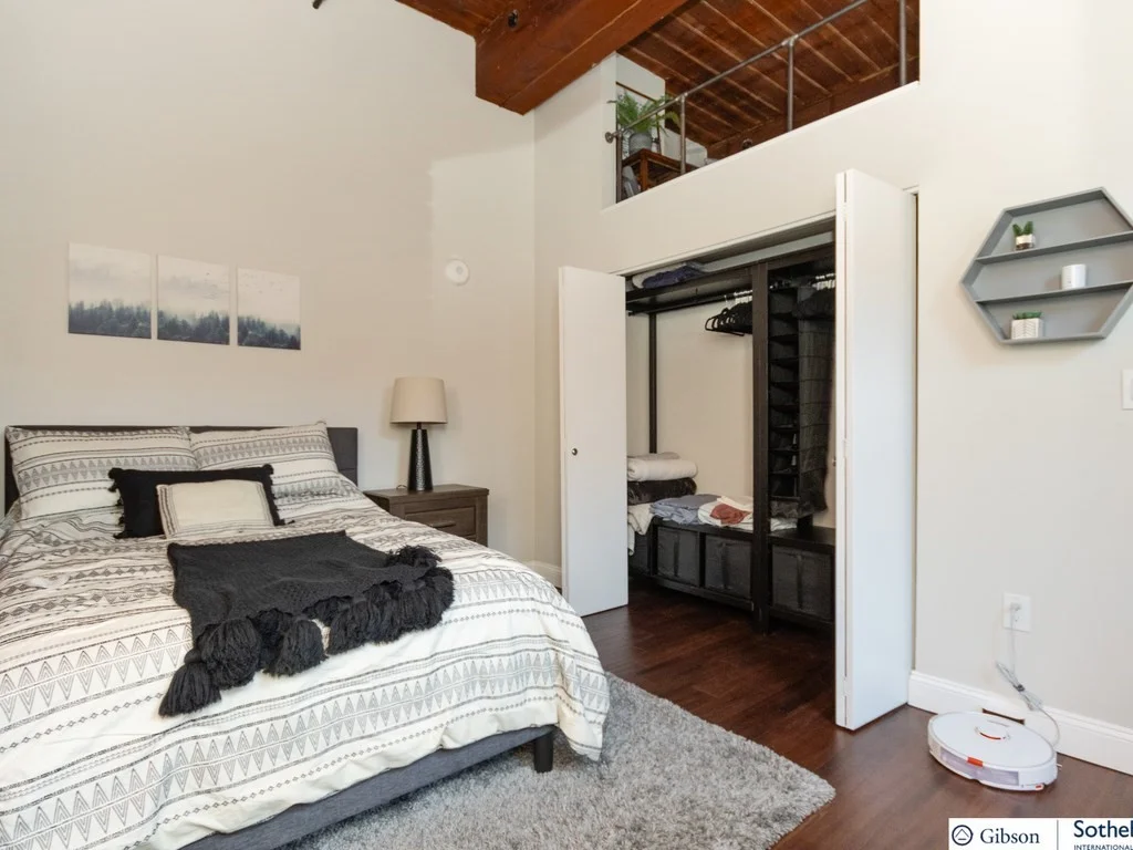 1 bed, 1 bath apartment for rent at 320 W 2nd St Unit 211, Boston — photo 8 of 10