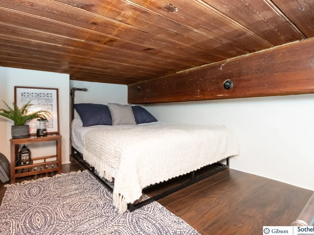 1 bed, 1 bath apartment for rent at 320 W 2nd St Unit 211, Boston — photo 9 of 10