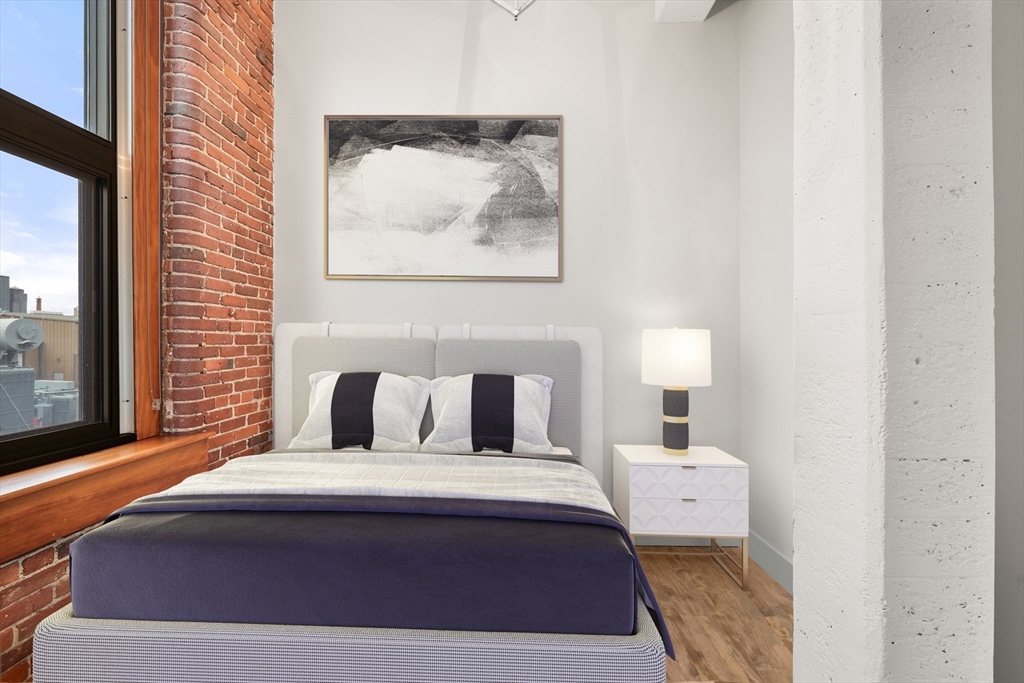 2 bed, 1 bath apartment for rent at 320 W 2nd Unit 205, South Boston — photo 8 of 18
