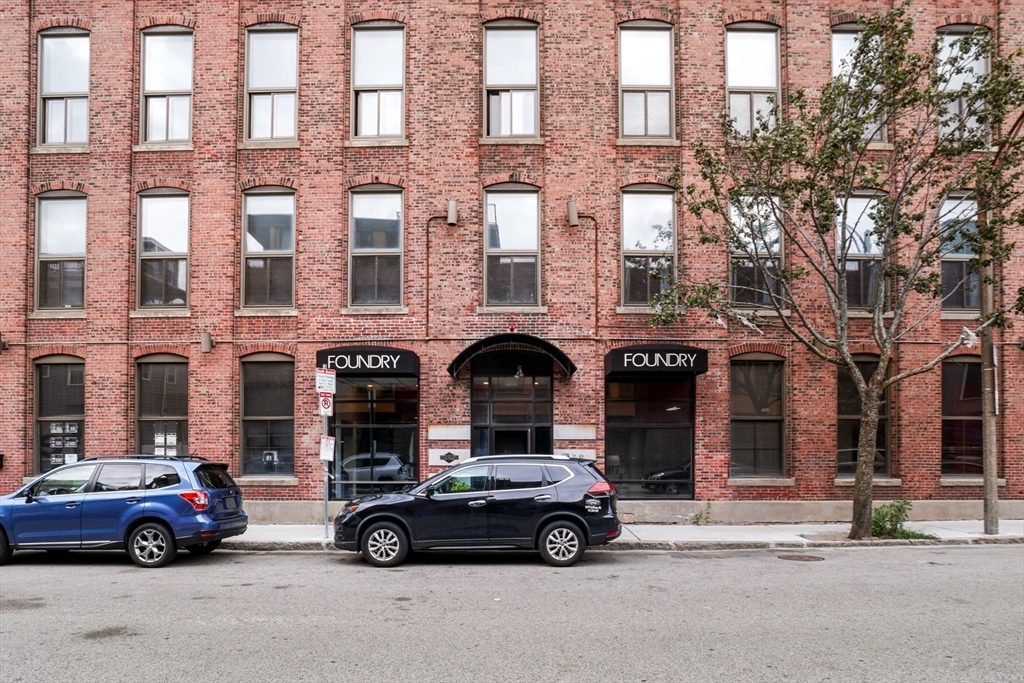 2 bed, 1 bath apartment for rent at 320 W 2nd Unit 205, South Boston — photo 15 of 18
