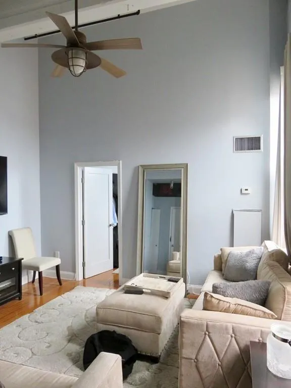 1 bed, 1 bath apartment for rent at 320 W 2nd Unit 504, South Boston — photo 2 of 7