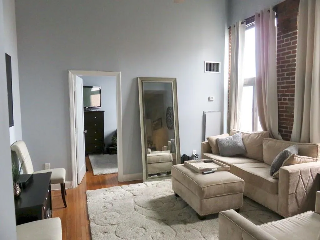 1 bed, 1 bath apartment for rent at 320 W 2nd Unit 504, South Boston — photo 1 of 7