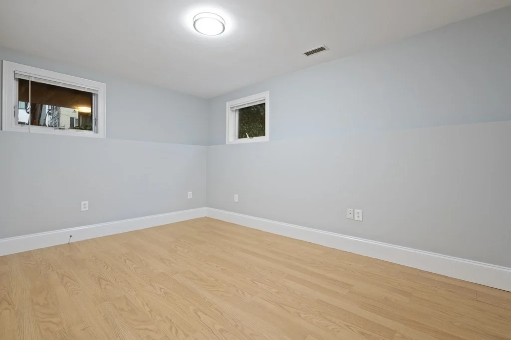 3 bed, 1 bath apartment for rent at 320 W Broadway Unit 2, South Boston — photo 13 of 17