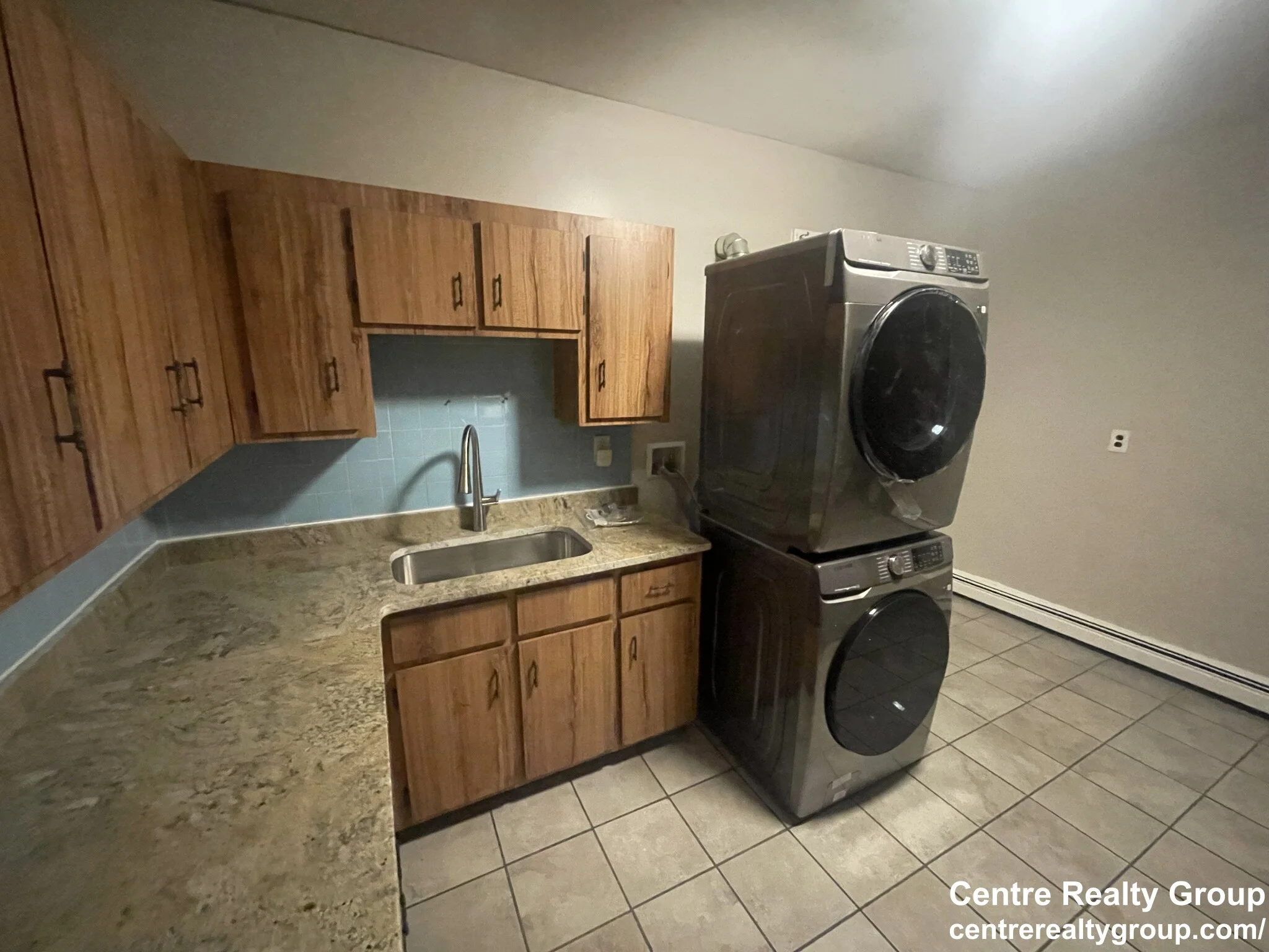 3 bed, 1 bath apartment for rent at 320 Washington St Unit 2, Dorchester — photo 4 of 9
