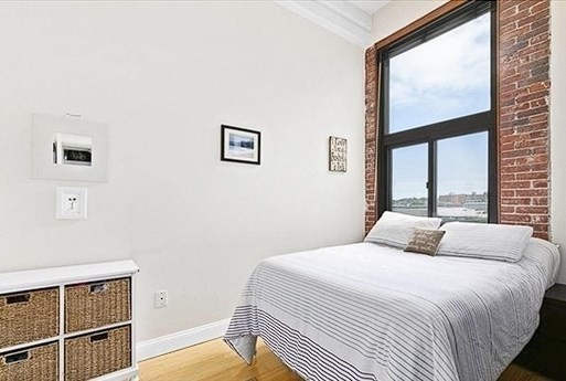 1 bed, 1 bath apartment for rent at 320 W 2nd Unit 304, South Boston — photo 2 of 8