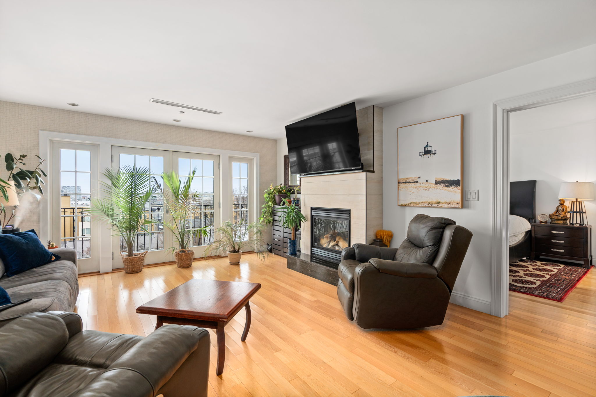 2 bed, 2 bath apartment for rent at 320 West 3rd St Unit 206, South Boston — photo 1 of 17