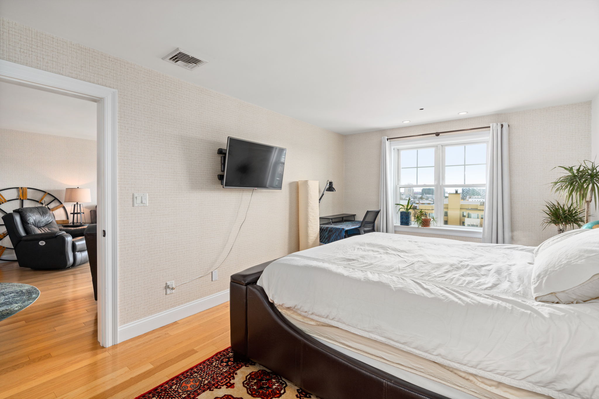 2 bed, 2 bath apartment for rent at 320 West 3rd St Unit 206, South Boston — photo 11 of 17