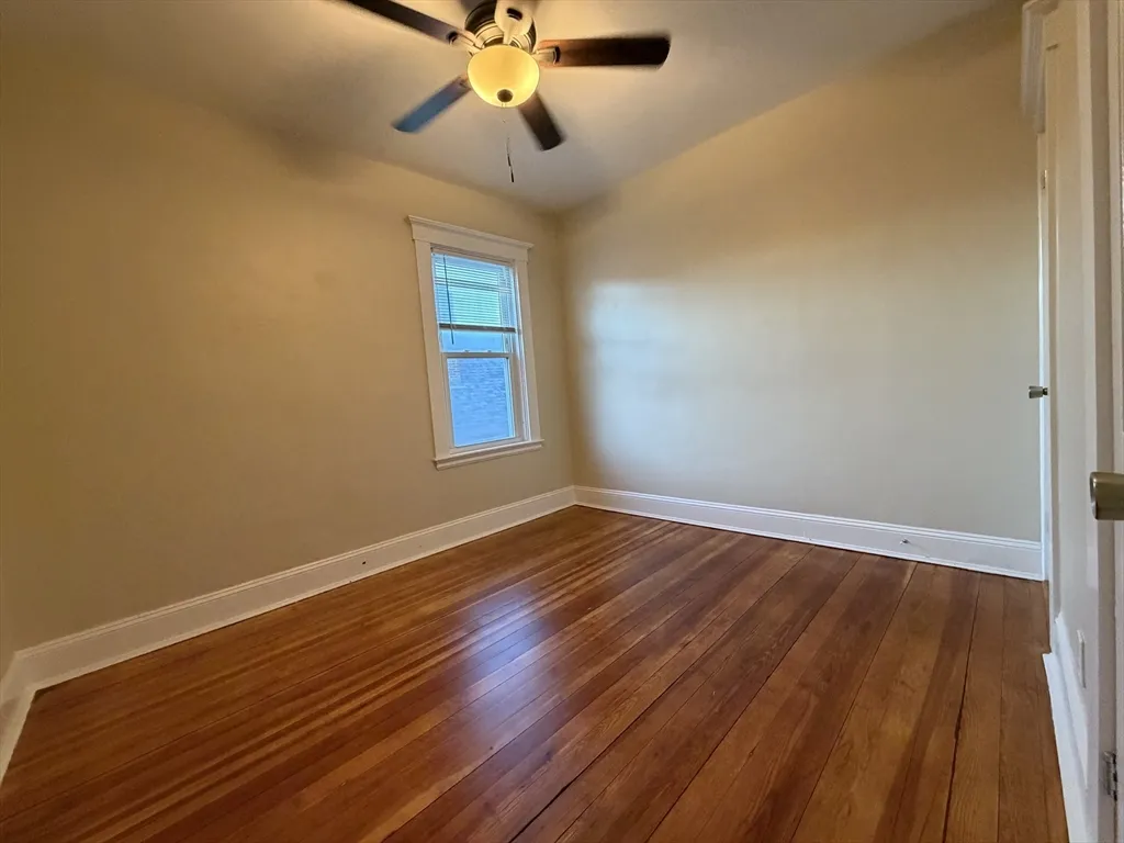 1 bed, 1 bath apartment for rent at 320-322 Wood St Unit 2, New Bedford — photo 7 of 23