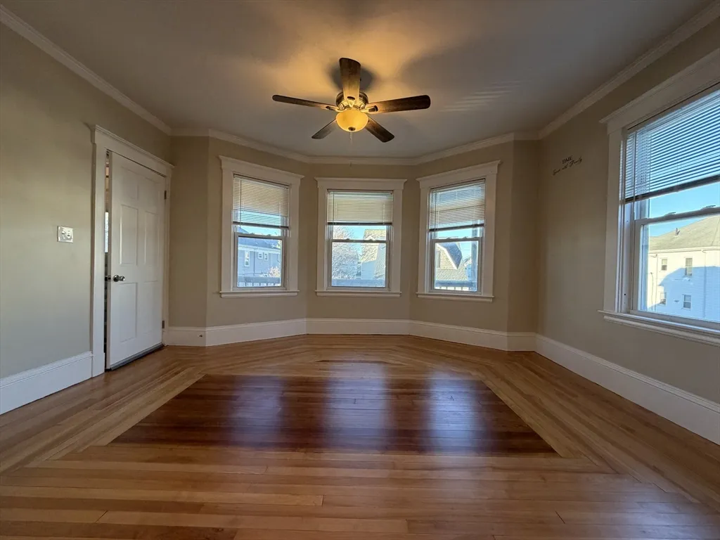 1 bed, 1 bath apartment for rent at 320-322 Wood St Unit 2, New Bedford — photo 2 of 23