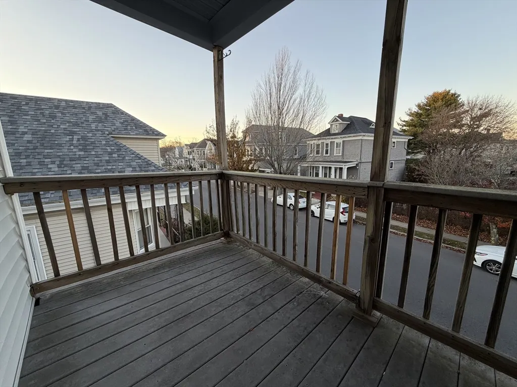 1 bed, 1 bath apartment for rent at 320-322 Wood St Unit 2, New Bedford — photo 16 of 23