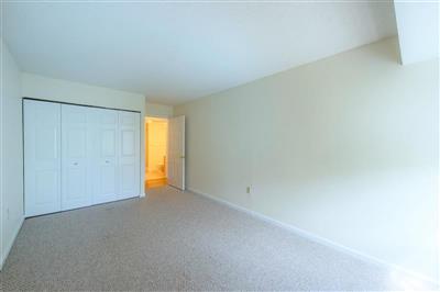 2 bed, 2 bath apartment for rent at 321 Franklin St Unit 2, Riverside — photo 9 of 13