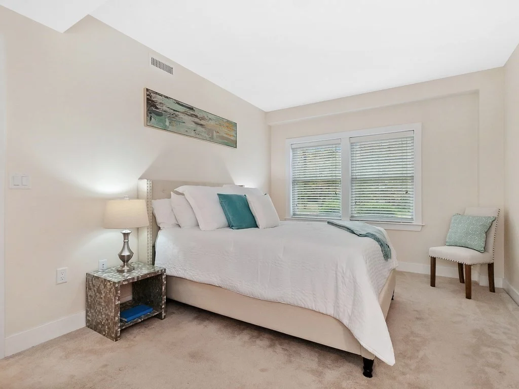 2 bed, 2 bath apartment for rent at 321 Hammond Pond Pkwy Unit 106, Chestnut Hill — photo 20 of 30