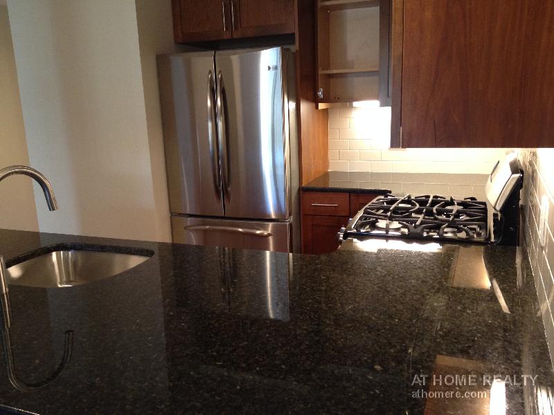 2.5 bed, 2.5 bath apartment for rent at 321 Hammond Pond Pkwy Unit 301, Chestnut Hill — photo 8 of 16