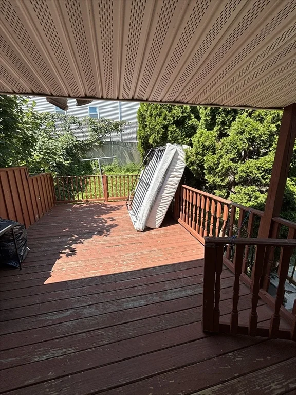 2 bed, 1 bath apartment for rent at 321 Lawrence St Unit 3, Lowell — photo 7 of 8