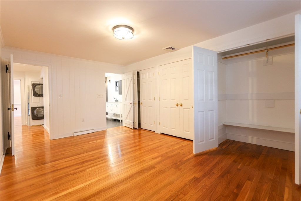 3 bed, 2 bath apartment for rent at 321 Nichols St Unit 0, Norwood — photo 16 of 38