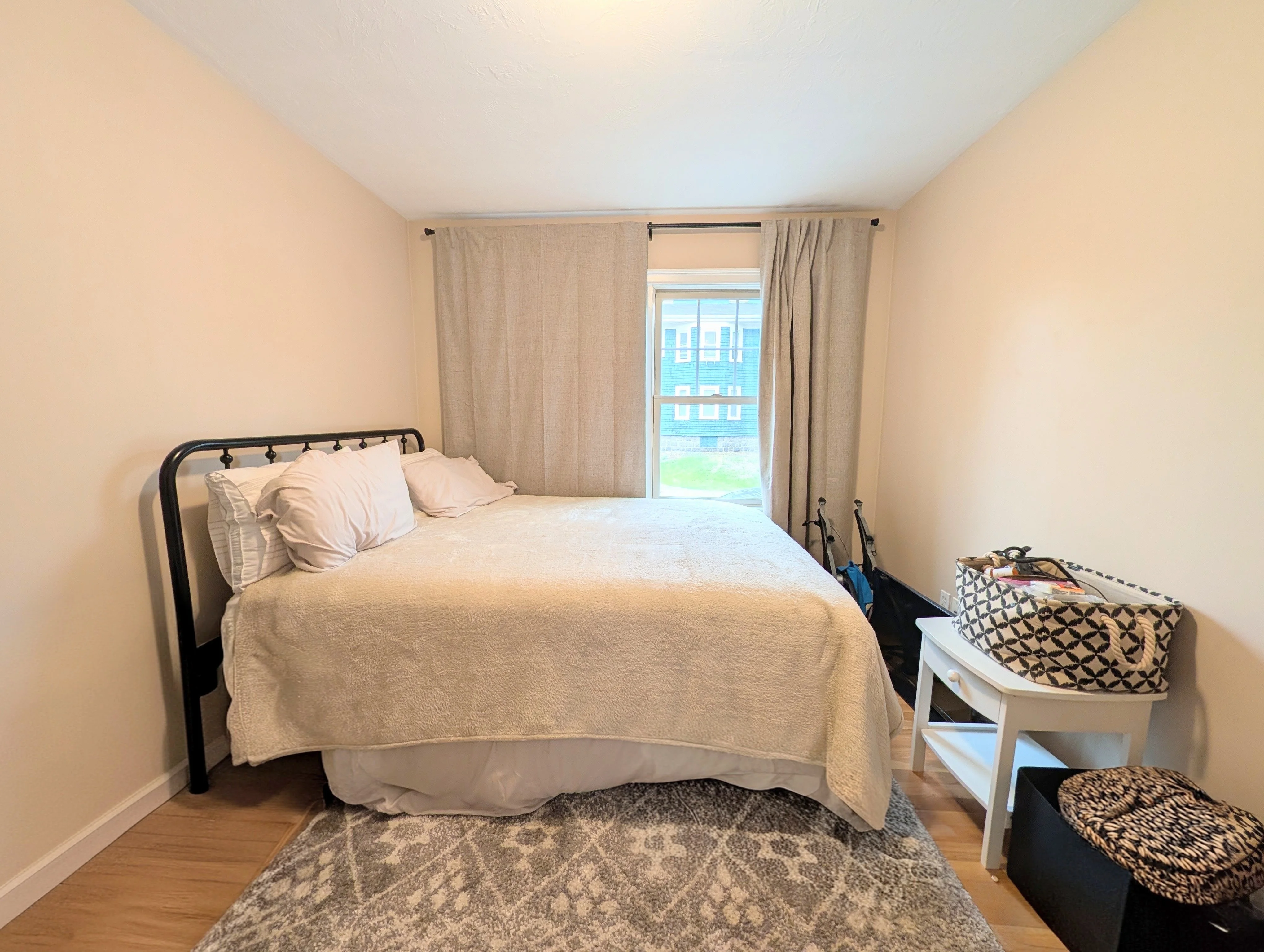 3 bed, 1 bath apartment for rent at 321 North Harvard St Unit P, Allston — photo 32 of 41