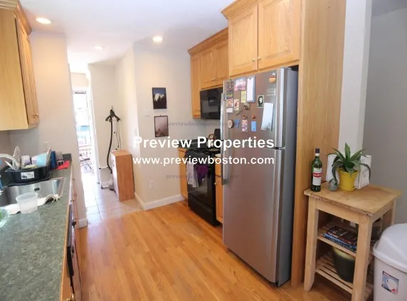 3 bed, 1 bath apartment for rent at 321 North Harvard St Unit P, Allston — photo 28 of 41