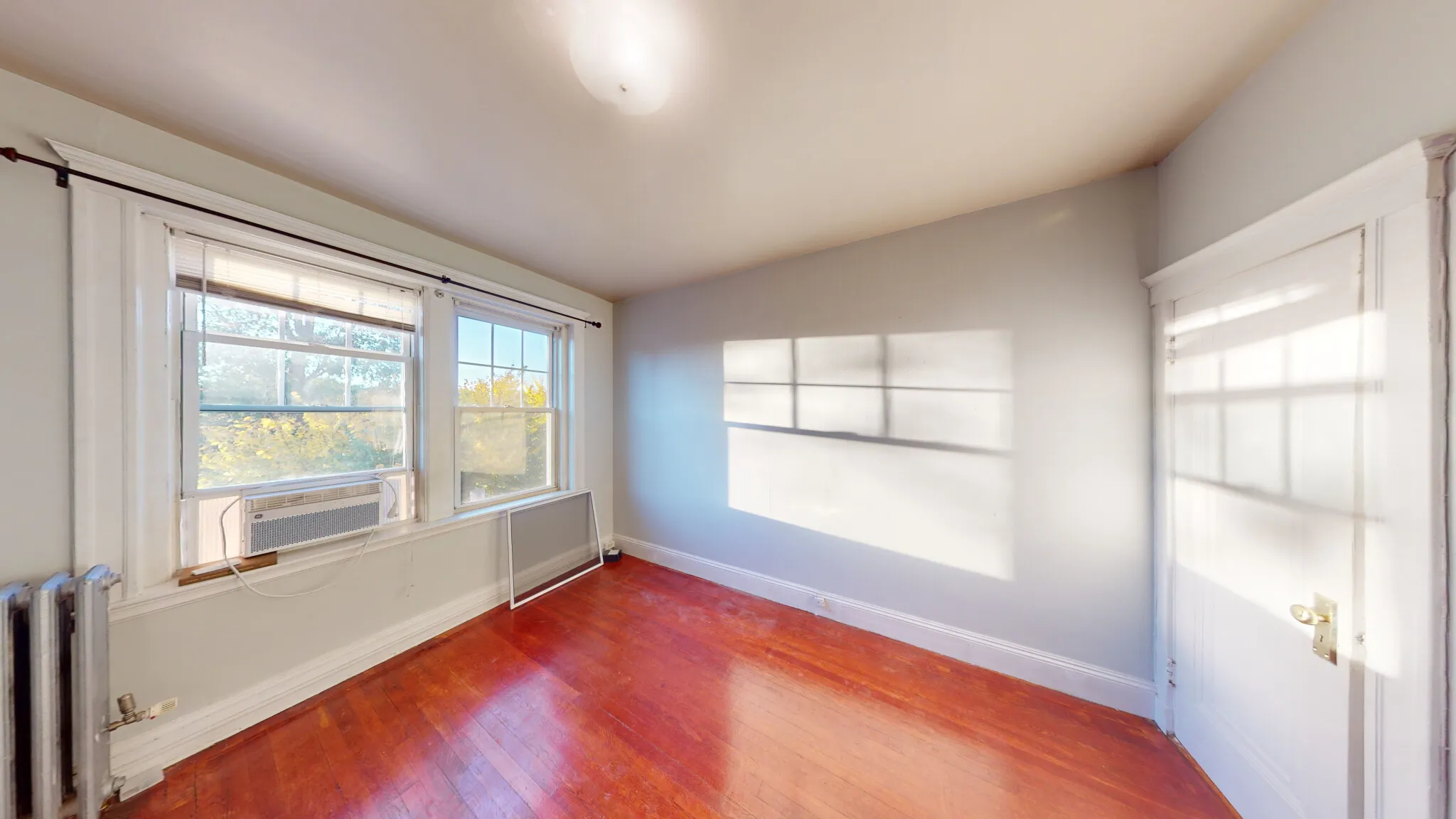 2 bed, 1 bath apartment for rent at 321 Huntington Ave Unit 8, Jamaica Plain — photo 5 of 14