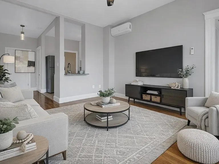2 bed, 1 bath apartment for rent at 321 Summit Ave Unit 301, Brighton — photo 4 of 9