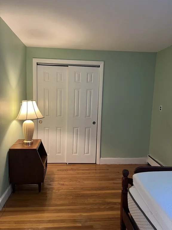 4 bed, 1 bath apartment for rent at 321 Washington St, Turkey Hill — photo 7 of 14