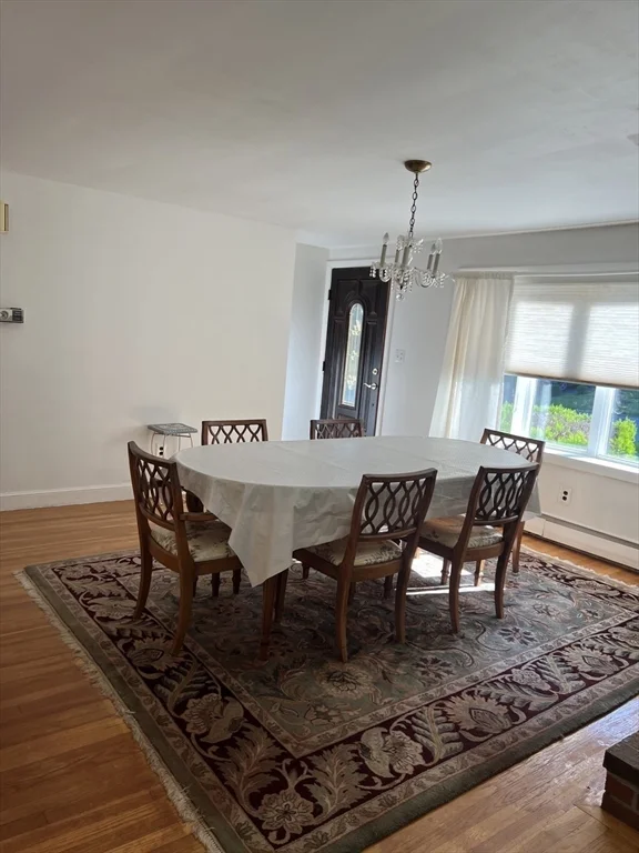 4 bed, 1 bath apartment for rent at 321 Washington St, Turkey Hill — photo 5 of 14