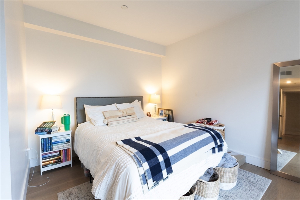 3 bed, 3 bath apartment for rent at 321 West Broadway Unit 3, South Boston — photo 16 of 21
